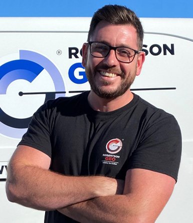 meet ian jones